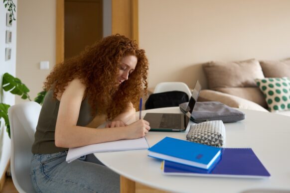 female student who attends online school applying for colleges